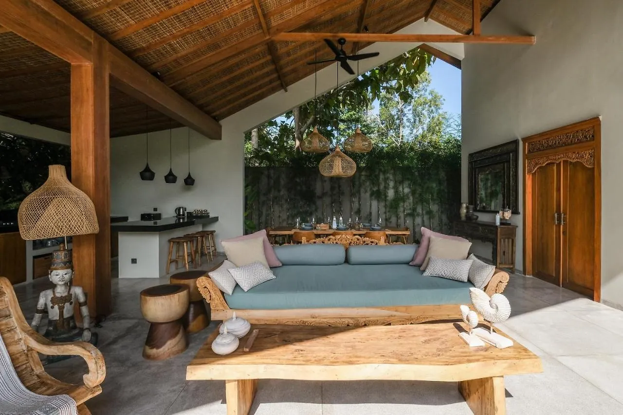 Villa Kikaa Bingin ウルワツ 0*,